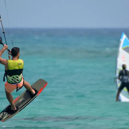 Сasa de vacaciones Strandnahes Hibiscus Mit Privatem Pool By Interhome