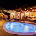 Feriehus Strandnahes Hibiscus Mit Privatem Pool By Interhome