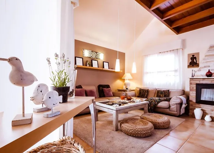 Strandnahes Hibiscus Mit Privatem Pool By Interhome