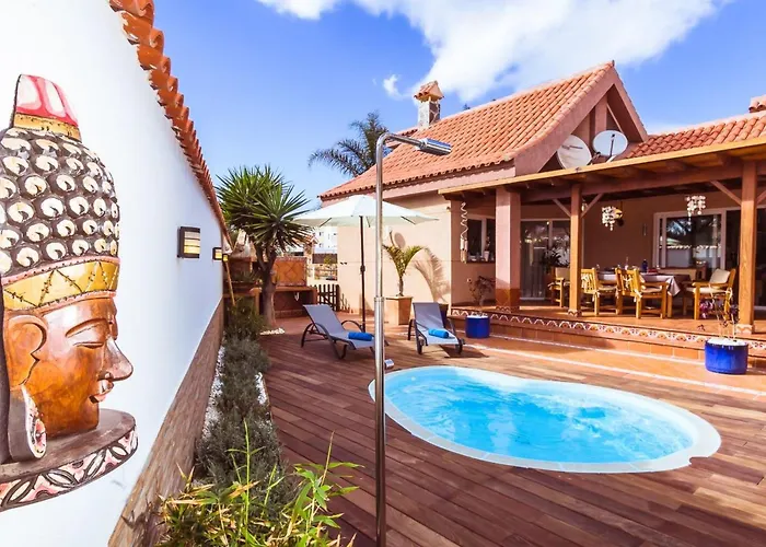 Strandnahes Hibiscus Mit Privatem Pool By Interhome Tatil Evi