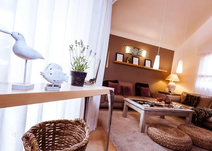 Strandnahes Hibiscus Mit Privatem Pool By Interhome Semesterbostad Corralejo