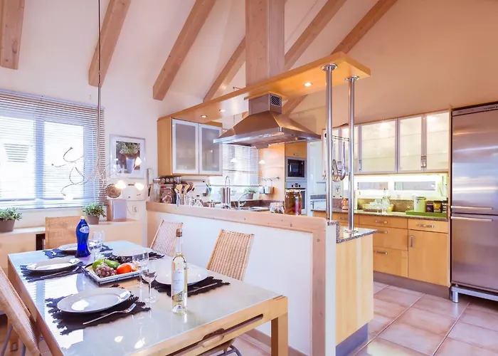 Strandnahes Hibiscus Mit Privatem Pool By Interhome Corralejo