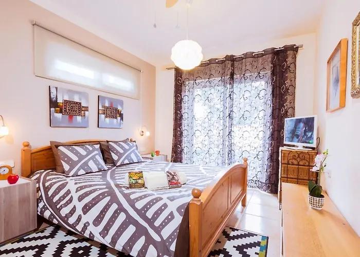 Strandnahes Hibiscus Mit Privatem Pool By Interhome *